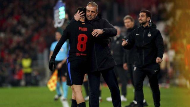 hansi-flick-pedri-fc-barcelona_4_641x361.jpeg